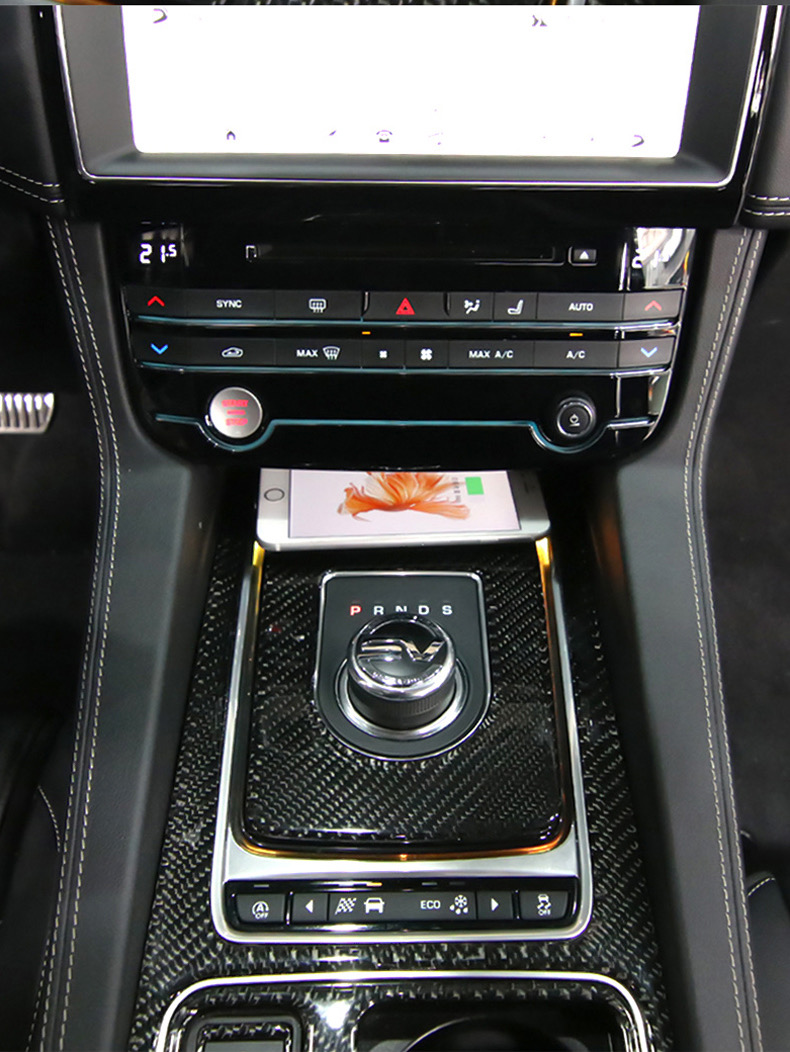 Wireless Phone Charger Pad - Chargeur sans fil de voiture pour